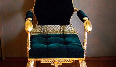 Кресло трон (темно-зеленый)